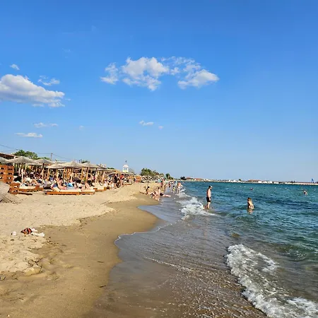 아파트 Serenade 네아 모우다니아